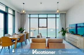 Beach Vista - Luxurious Two Bedroom with Sea View